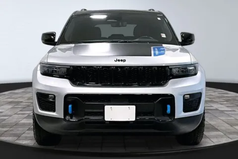 Photos of 2023 Jeep Grand Cherokee Trailhawk 4xe for sale in Roanoke, IN at Southwest Auto Sales