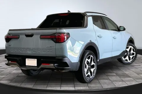 More photos of 2022 Hyundai Santa Cruz Limited at Southwest Auto Sales, IN