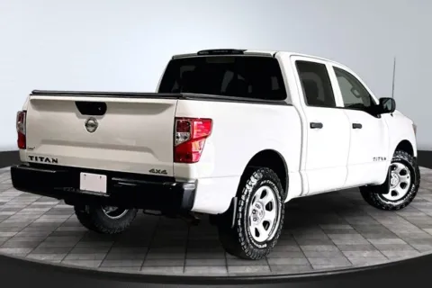 More photos of 2019 Nissan Titan S at Southwest Auto Sales, IN