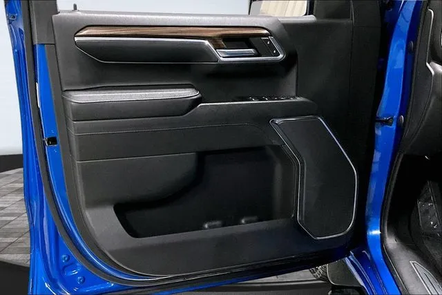 2023 Chevrolet Silverado 1500 RST - Photo 21