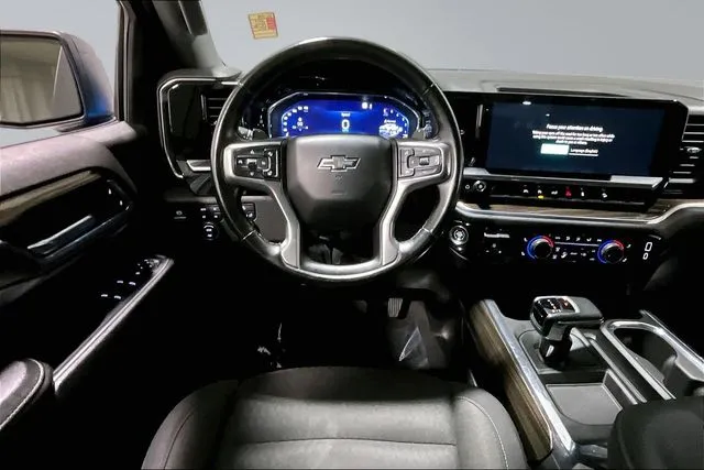 2023 Chevrolet Silverado 1500 RST - Photo 9