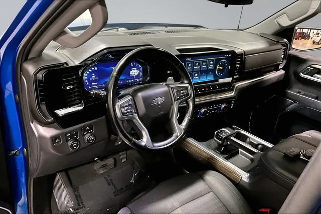 2023 Chevrolet Silverado 1500 RST - Photo 18