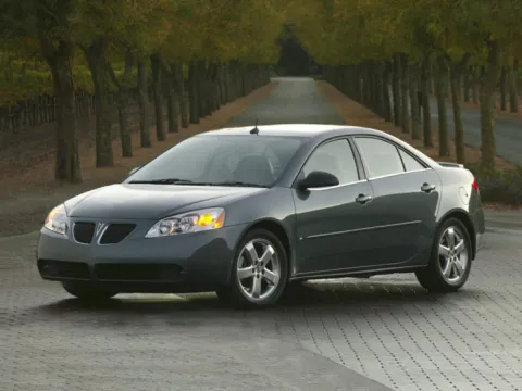 Red 2008 Pontiac G6 for sale in Roanoke, IN