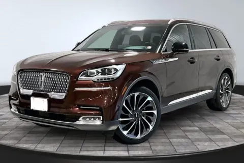 Another view of 2020 Lincoln Aviator Reserve for sale in Roanoke, IN at Southwest Auto Sales