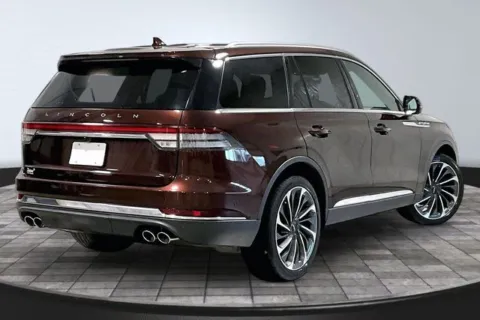 More photos of 2020 Lincoln Aviator Reserve at Southwest Auto Sales, IN