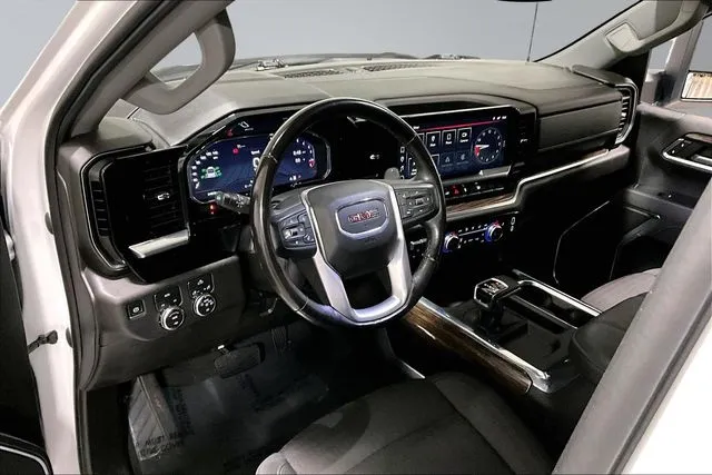 2023 GMC Sierra 1500 Elevation - Photo 18