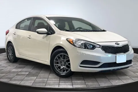 Gray 2015 Kia Forte LX for sale in Roanoke, IN