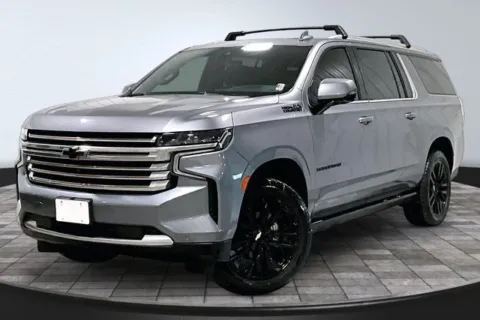 Another view of 2021 Chevrolet Suburban High Country for sale in Roanoke, IN at Southwest Auto Sales