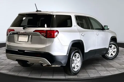 More photos of 2019 GMC Acadia SLE-1 at Southwest Auto Sales, IN