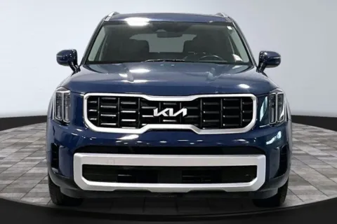 Photos of 2025 Kia Telluride S for sale in Roanoke, IN at Southwest Auto Sales