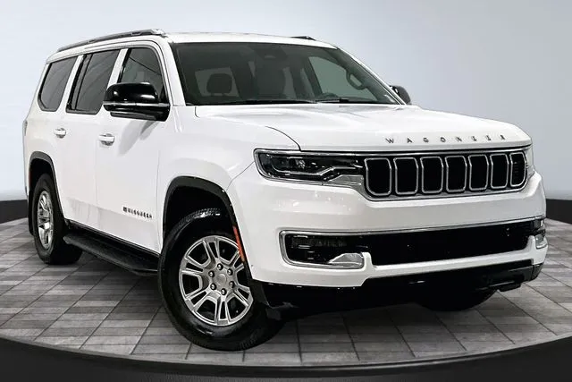 2023 Jeep Wagoneer Series I 4WD's photo