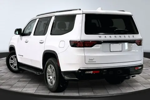 More photos of 2023 Jeep Wagoneer at Southwest Auto Sales, IN