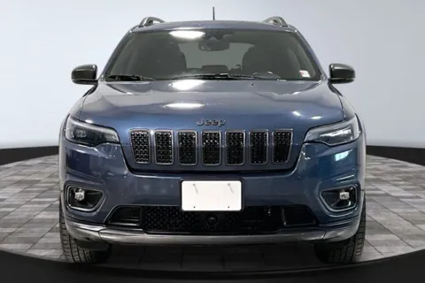 Photos of 2021 Jeep Cherokee Latitude Lux for sale in Roanoke, IN at Southwest Auto Sales