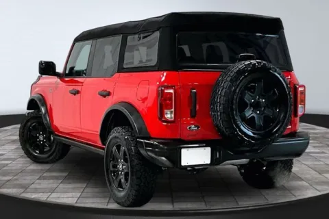 More photos of 2023 Ford Bronco Black Diamond at Southwest Auto Sales, IN
