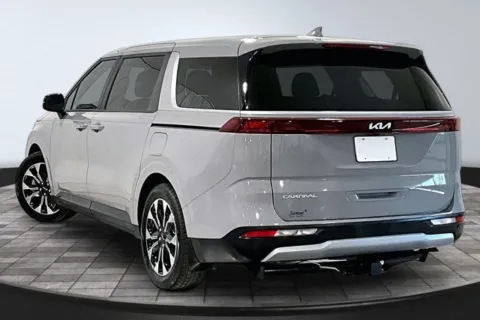 More photos of 2024 Kia Carnival EX at Southwest Auto Sales, IN