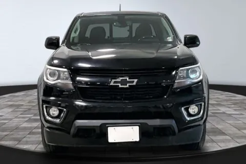 Photos of 2019 Chevrolet Colorado Z71 for sale in Roanoke, IN at Southwest Auto Sales
