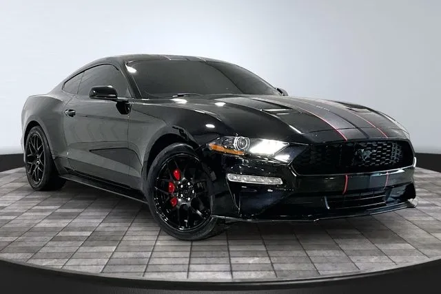 2018 Ford Mustang EcoBoost Coupe's photo
