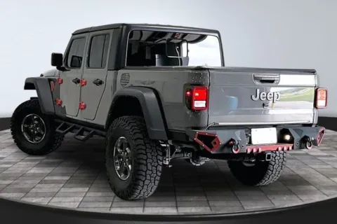 More photos of 2021 Jeep Gladiator Rubicon at Southwest Auto Sales, IN