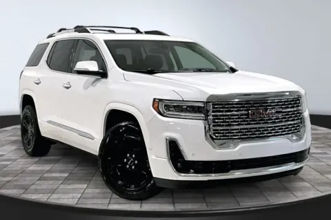 Unknown 2023 GMC Acadia Denali for sale in Roanoke, IN