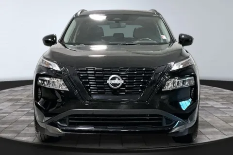 Photos of 2023 Nissan Rogue SV for sale in Roanoke, IN at Southwest Auto Sales