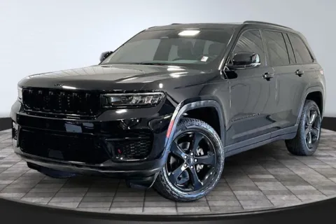 Another view of 2023 Jeep Grand Cherokee Altitude X for sale in Roanoke, IN at Southwest Auto Sales