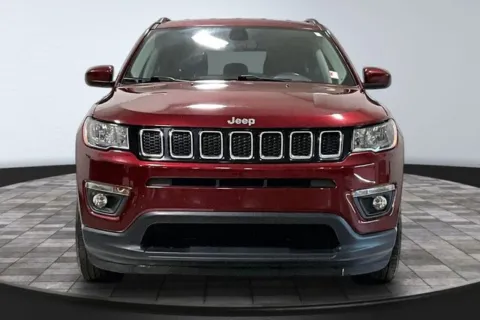 Photos of 2021 Jeep Compass Latitude for sale in Roanoke, IN at Southwest Auto Sales