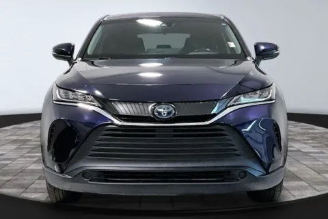 Photos of 2021 Toyota Venza LE for sale in Roanoke, IN at Southwest Auto Sales