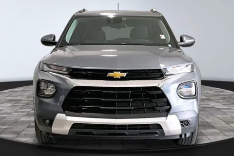 Photos of 2022 Chevrolet TrailBlazer LT for sale in Roanoke, IN at Southwest Auto Sales