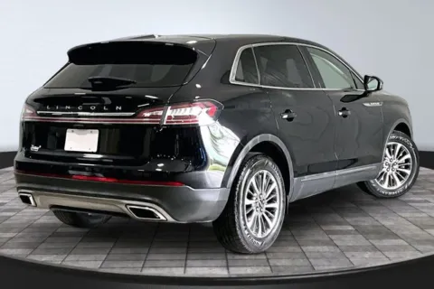 More photos of 2023 Lincoln Nautilus Reserve at Southwest Auto Sales, IN