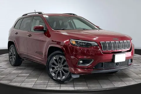 Red 2020 Jeep Cherokee Limited for sale in Roanoke, IN