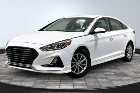 Another view of 2018 Hyundai Sonata SE for sale in Roanoke, IN at Southwest Auto Sales