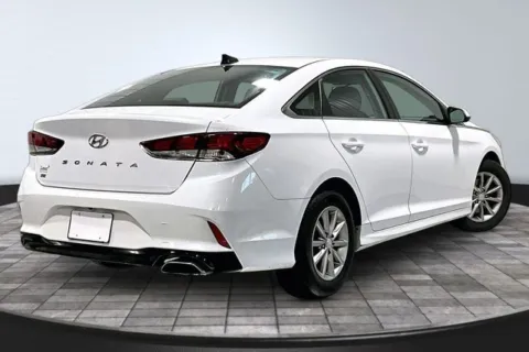 More photos of 2018 Hyundai Sonata SE at Southwest Auto Sales, IN