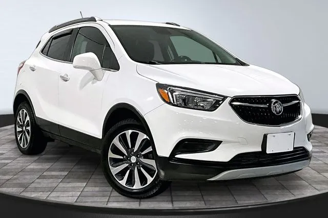 White 2021 Buick Encore Preferred for sale in Roanoke, IN