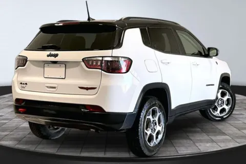 More photos of 2022 Jeep Compass Trailhawk at Southwest Auto Sales, IN