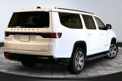 More photos of 2024 Jeep Wagoneer L Series II at Southwest Auto Sales, IN