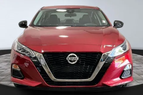 Photos of 2020 Nissan Altima 2.5 SR for sale in Roanoke, IN at Southwest Auto Sales