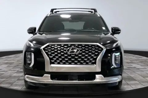 Photos of 2022 Hyundai Palisade Calligraphy for sale in Roanoke, IN at Southwest Auto Sales