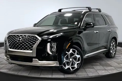 Another view of 2022 Hyundai Palisade Calligraphy for sale in Roanoke, IN at Southwest Auto Sales