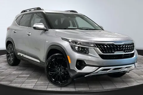 Gray 2023 Kia Seltos Nightfall for sale in Roanoke, IN