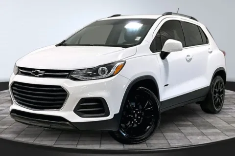 Another view of 2021 Chevrolet Trax LT for sale in Roanoke, IN at Southwest Auto Sales