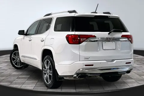 More photos of 2018 GMC Acadia Denali at Southwest Auto Sales, IN