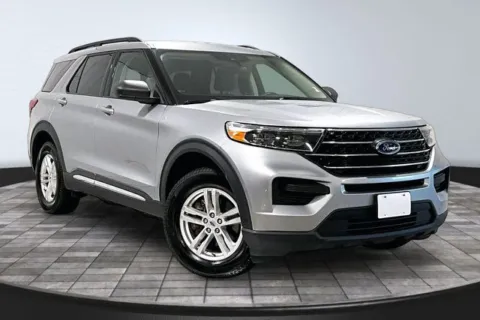 Silver 2023 Ford Explorer XLT for sale in Roanoke, IN