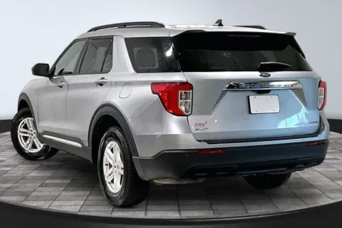 More photos of 2023 Ford Explorer XLT at Southwest Auto Sales, IN