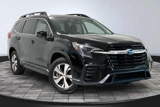 Black 2023 Subaru Ascent Premium for sale in Roanoke, IN
