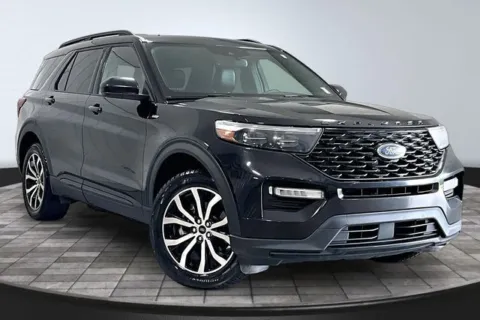 Black 2022 Ford Explorer ST-Line for sale in Roanoke, IN