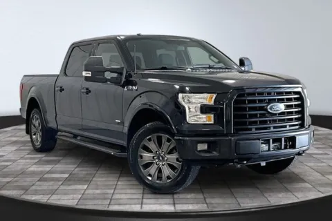 Black 2015 Ford F-150 XLT for sale in Roanoke, IN