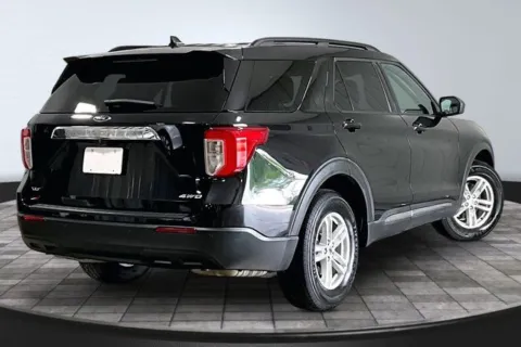More photos of 2022 Ford Explorer XLT at Southwest Auto Sales, IN