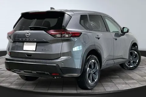 More photos of 2024 Nissan Rogue SV at Southwest Auto Sales, IN