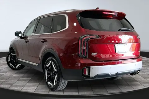 More photos of 2024 Kia Telluride EX at Southwest Auto Sales, IN