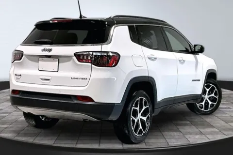 More photos of 2024 Jeep Compass Limited at Southwest Auto Sales, IN